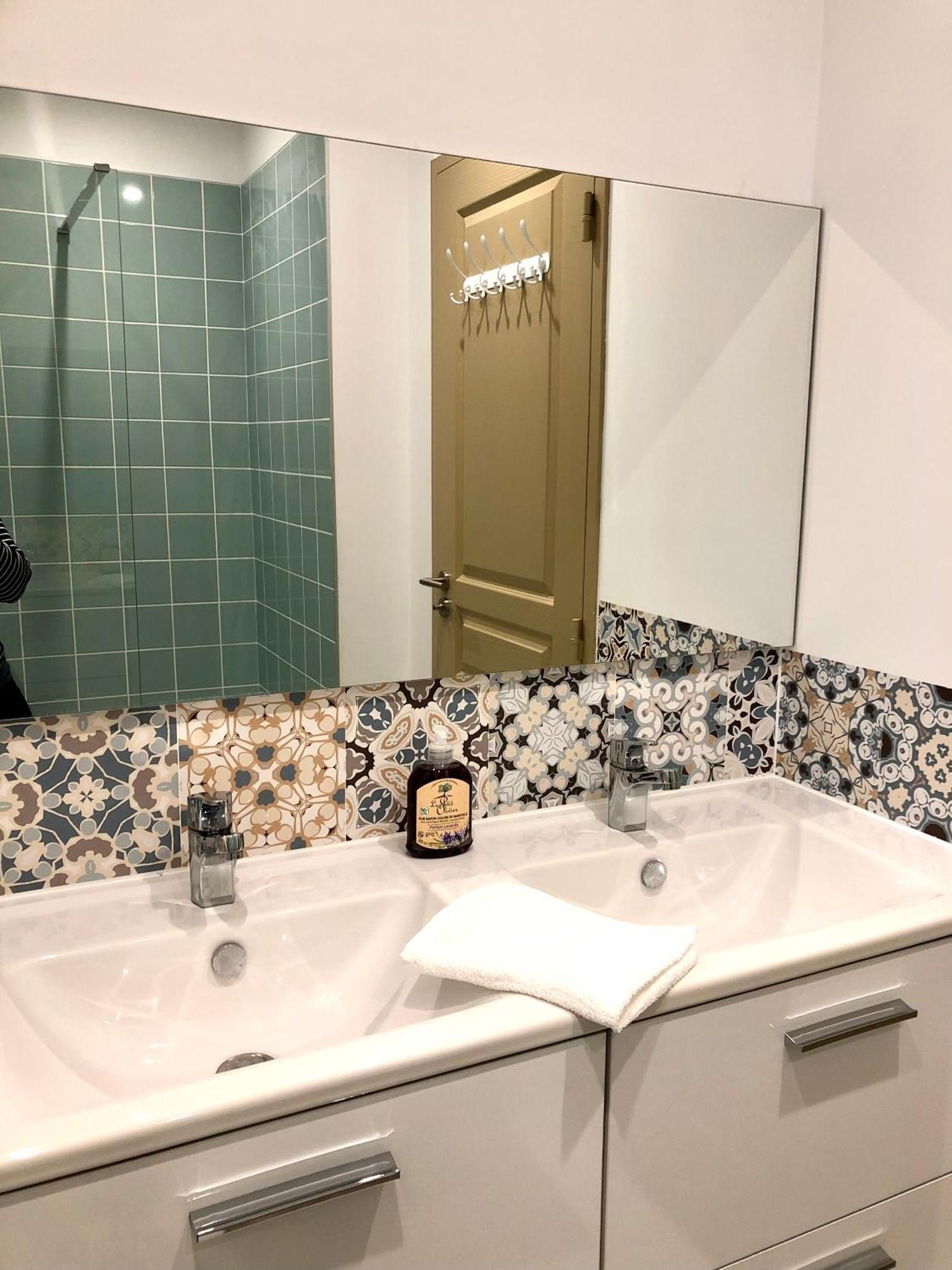 Logement Neuf, Tout Confort, Au Coeur Du Village Saint Didier  Екстериор снимка