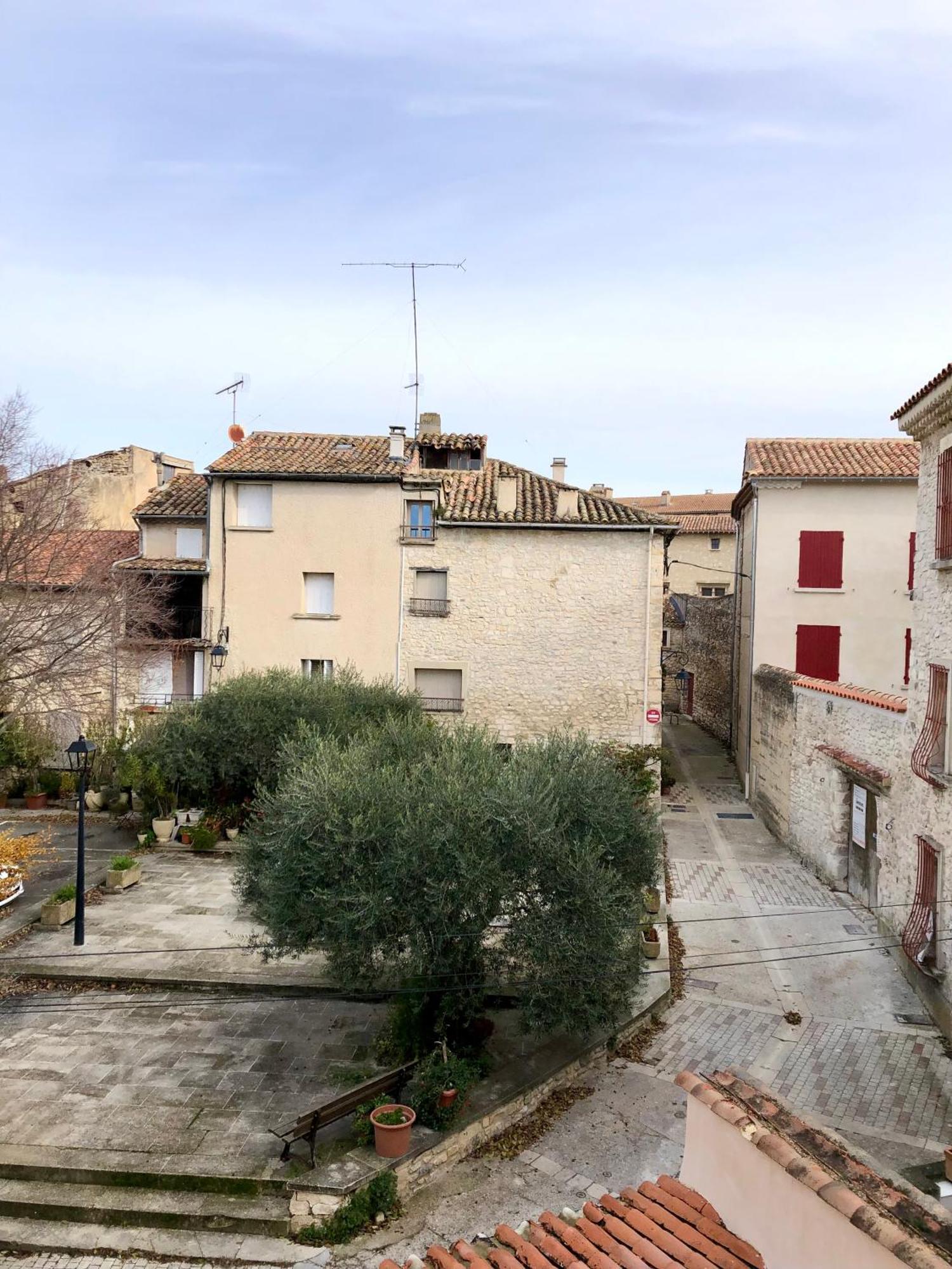 Logement Neuf, Tout Confort, Au Coeur Du Village Saint Didier  Екстериор снимка